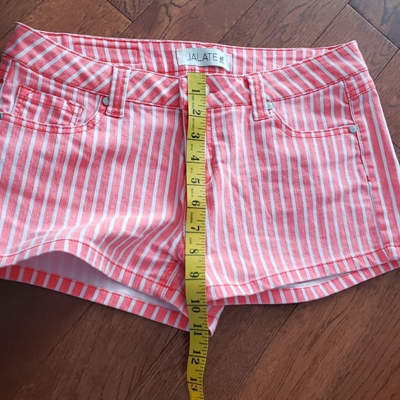 Pinstripe denim shorts - Picture 8 of 8